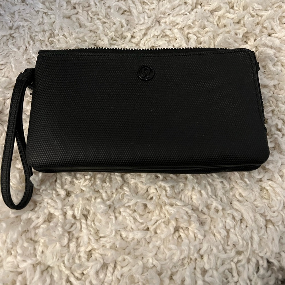Black Lululemon Wristlet Wallet